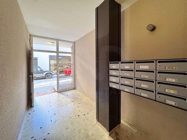 Apartamento en venta en Flix, Tarragona