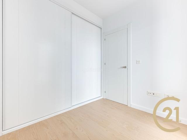 Apartamento en venta en Fuengirola, Los Boliches. Piso en venta en Calle Skandia, Los Boliches Fuengirola. Apartamentos.