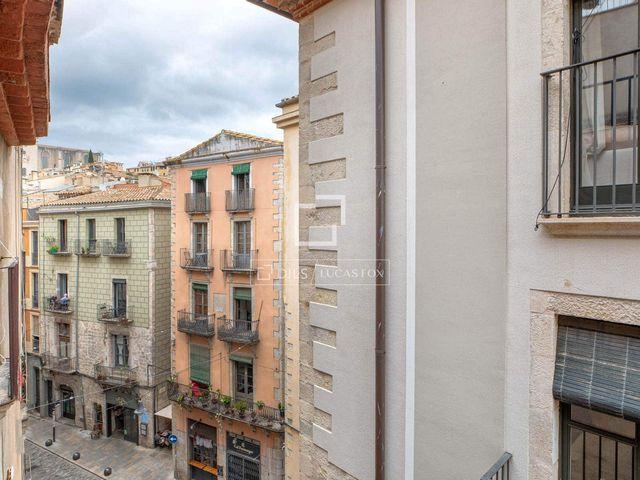 Apartamento en venta en Girona, Girona