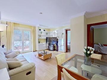 Apartamento en venta en Granada, Granada