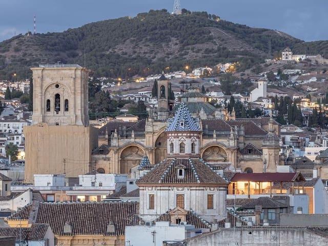 Apartamento en venta en Granada, Granada