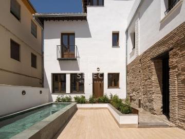 Apartamento en venta en Granada, Granada