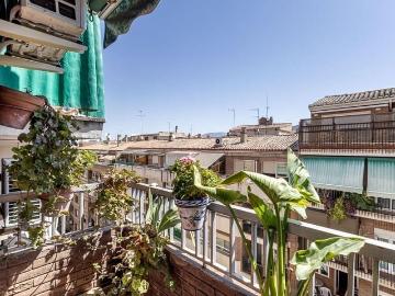 Apartamento en venta en Granada, Granada