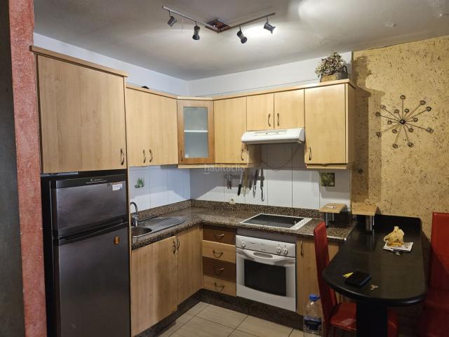 Apartamento en venta en Granadilla de Abona, Los Abrigos. Apartamento muy bien situado a escasos metros dela costa de Los Abrigos. Apartamentos Granadilla de.