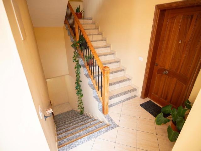Apartamento en venta en Güímar, Centro. Se vende piso en Güímar. Apartamentos.
