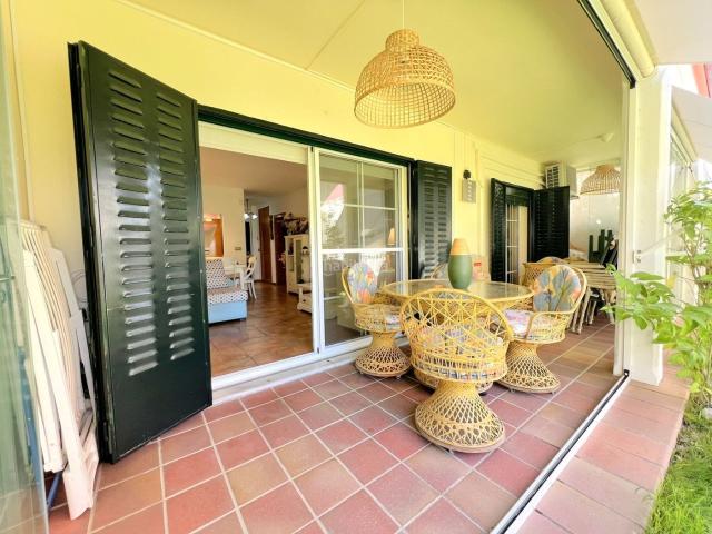 Apartamento en venta en Islantilla, Islantilla Golf. APARTAMENTO BAJO CON TERRAZA URBANIZACIÓN PRIVADA CON PISCINA JUNTO AL CLUB DE GOF DE ISLANTILLA. Apartamentos.