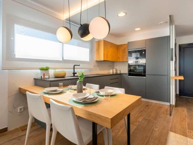 Apartamento en venta en Jardines de Montecala Moderno aparta. 108m² Benitachell