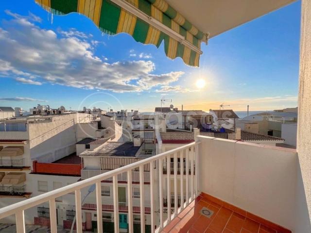 Apartamento en Venta en La Carihuela Los Nidos