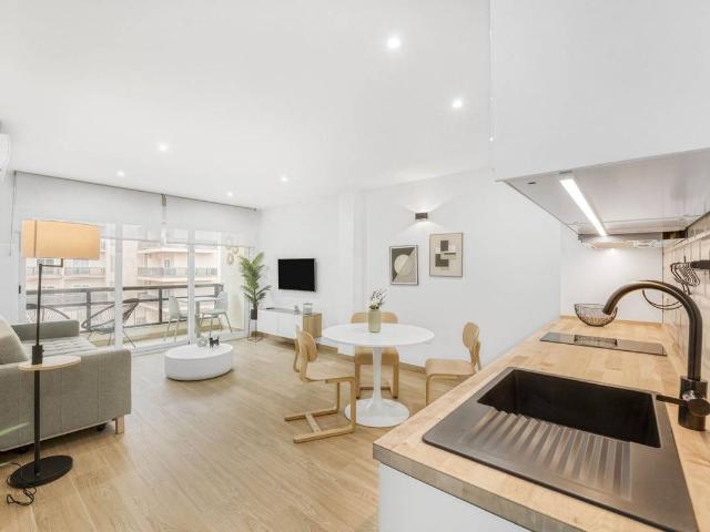 Apartamento en Venta en La Carihuela Los Nidos