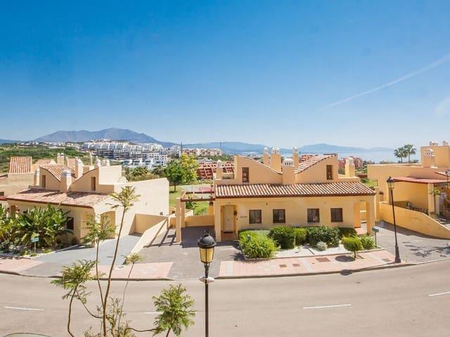Apartamento en venta en La Duquesa / Puerto de la Duquesa, Málaga Costa del Sol
