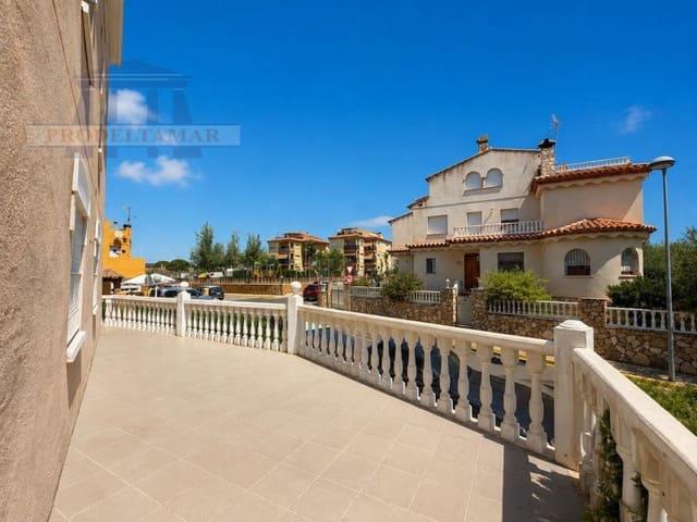 Apartamento en venta en L'Ampolla, Tarragona Costa Dorada