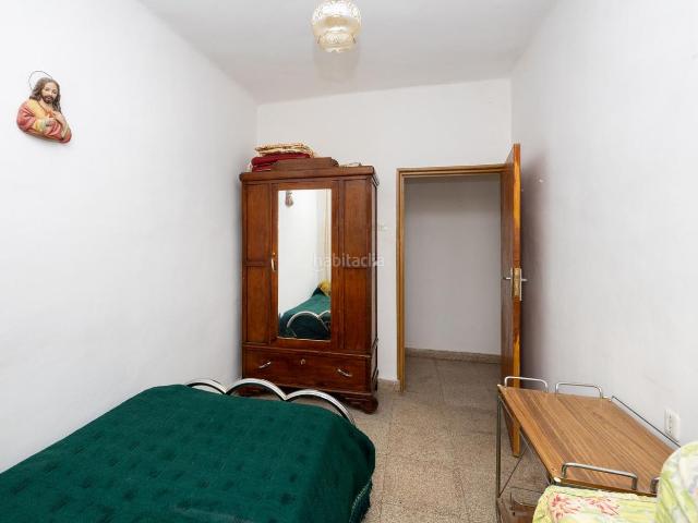 Apartamento en venta en Lanjarón. Oportunidad en Lanjarón! Bajo con un sinfín de posibilidades. Apartamentos.