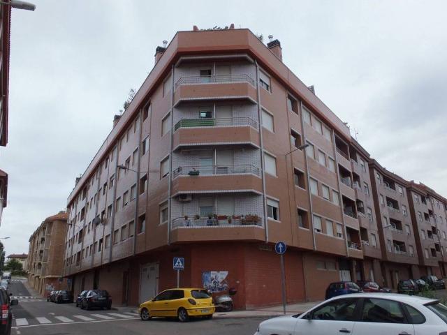 Apartamento en Venta en Lardero