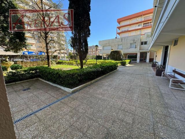 Apartamento en venta en Laredo, Zona Playa. Apartamentos.