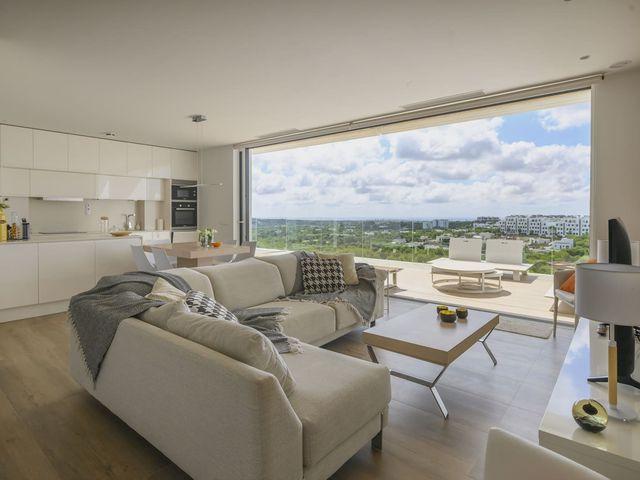 Apartamento en venta en Las Colinas Golf, Alicante Costa Blanca