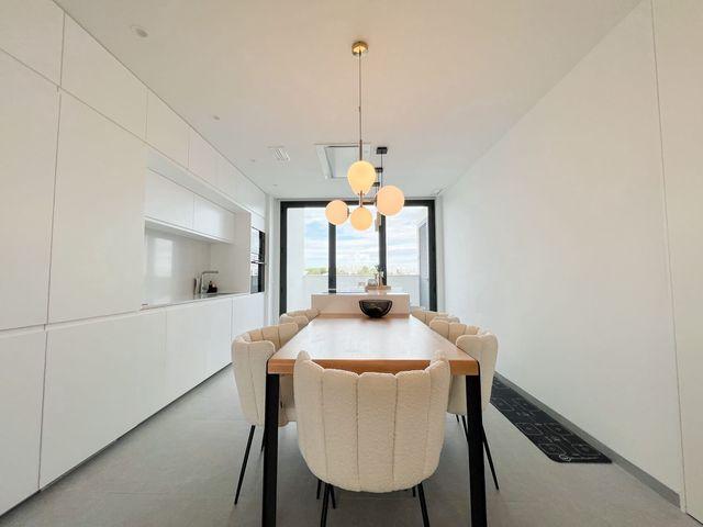 Apartamento en venta en Las Colinas Golf, Alicante Costa Blanca