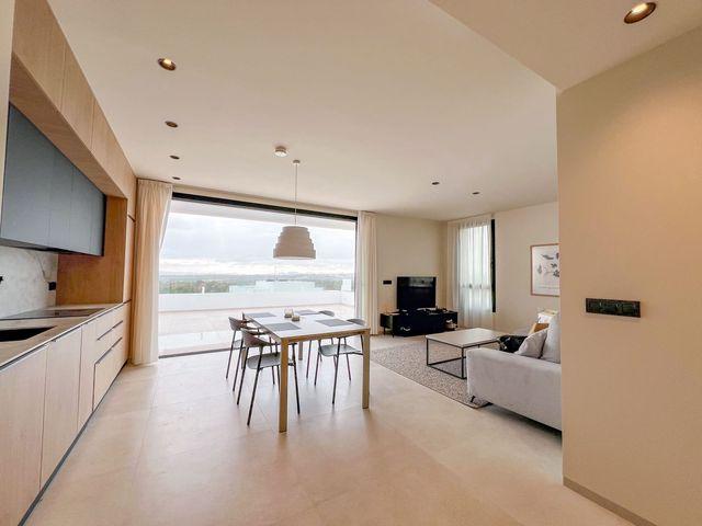 Apartamento en venta en Las Colinas Golf, Alicante Costa Blanca