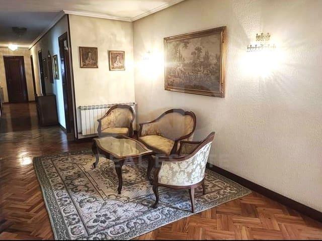 Apartamento en venta en León, León