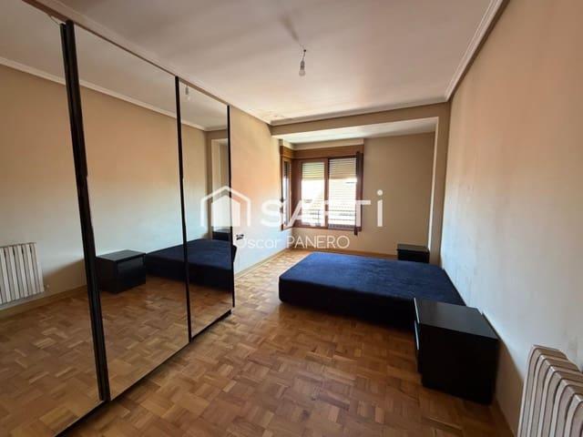 Apartamento en venta en León, León