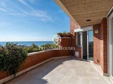 Ático en venta en Les Botigues de Sitges, Barcelona Costa Garraf