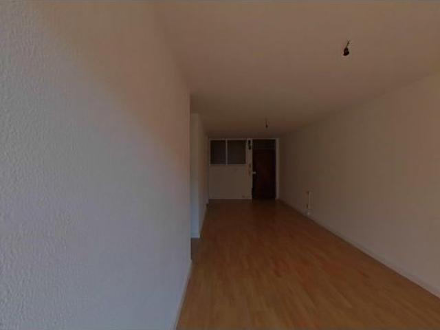 Apartamento en Venta en Los Corrales de Buelna, Cantabria