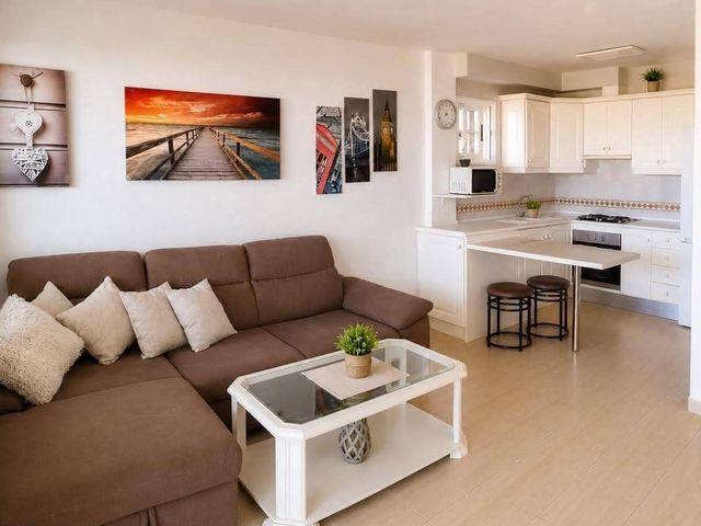 Apartamento en venta en Los Cristianos, Tenerife