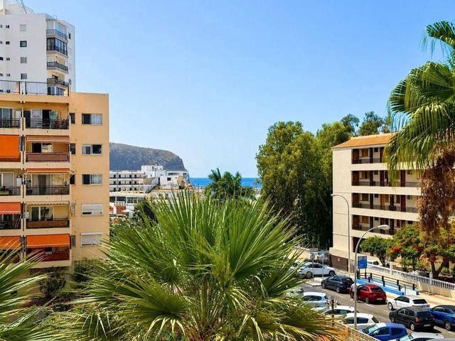 Apartamento en venta en Los Cristianos, Tenerife