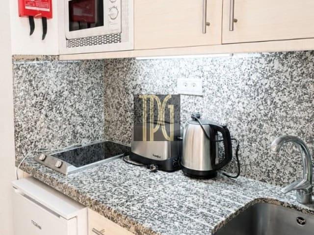 Apartamento en venta en Los Cristianos, Tenerife
