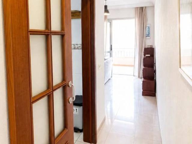 Apartamento en venta en Los Cristianos, Tenerife