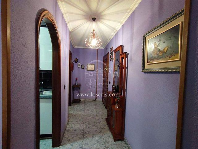 Apartamento en venta en Los Cristianos, Tenerife