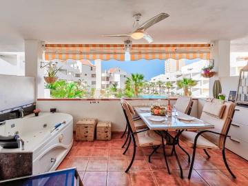 Apartamento en venta en Los Cristianos, Tenerife