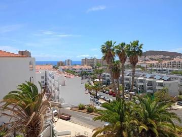 Apartamento en venta en Los Cristianos, Tenerife