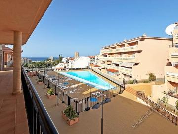 Apartamento en venta en Los Cristianos, Tenerife