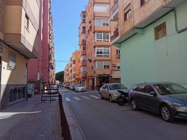 Piso en Venta en Los Ángeles Cruz de Caravaca