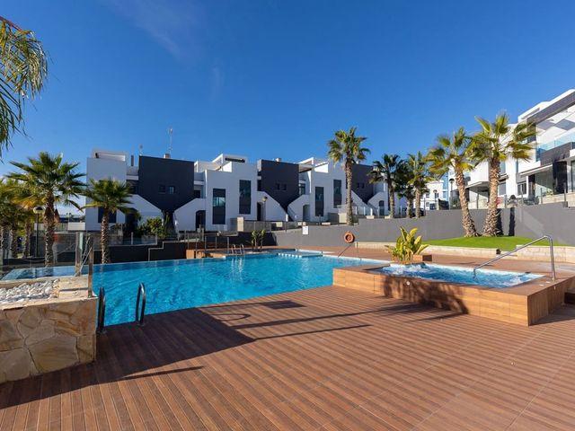 Apartamento en venta en Los Altos, Alicante Costa Blanca