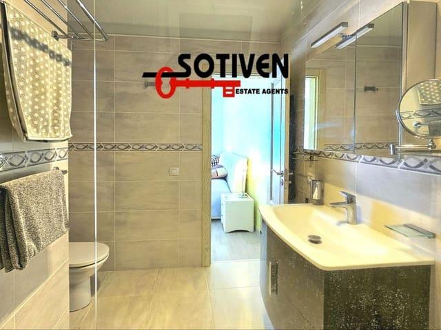 Apartamento en venta en Los Gigantes, Tenerife