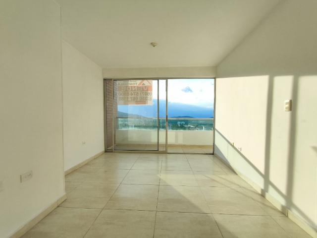 Apartamento En Venta En Los Patios En La Floresta V400095