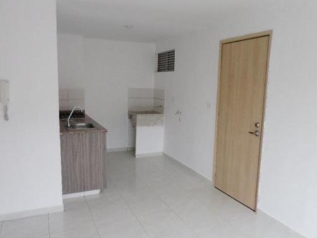 Apartamento En Venta En Los Patios En Los Patios Arayanes V400259