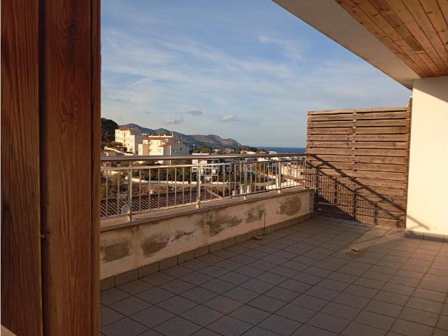 Apartamento en venta en Llançà, Cau del Llop Super Fener Fener Costa Brava. Apartamento 2 habitaciones, Duplex Venta Llançà. Apartamentos.
