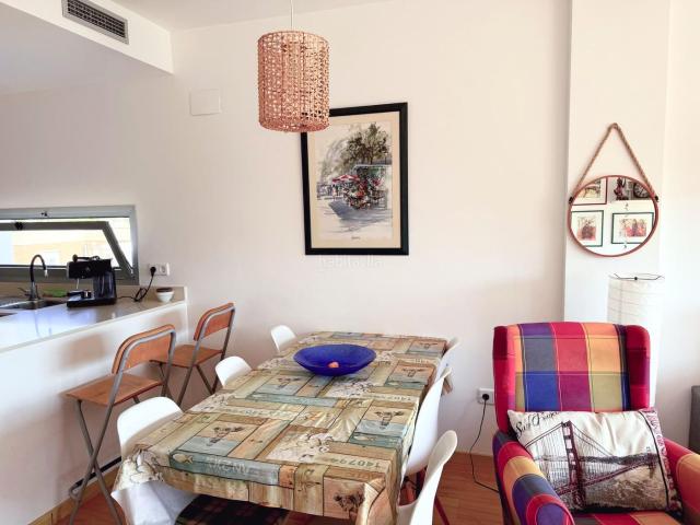 Apartamento en venta en Llançà, Grifeu Cap Ras Els Estanys Sant Genís Costa Brava. Apartamento con terraza junto a la playa de Grifeu Llançà. Apartamentos.