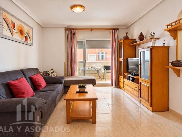 Apartamento en venta en Manga del Mar Menor La, Tomás Maestre. APARTAMENTO EN VENTA CON TERRAZA, PISCINA COMUNITARIA Y PLAZA DE GARAJE, EN LA MANGA DEL MAR MENOR, ZONA DEL ESTACIO. Apartamentos.