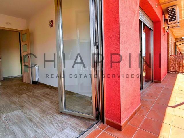 Apartamento en venta en Manlleu. Apartamento en PERFECTO ESTADO con PARKING y ASCENSOR. Apartamentos.