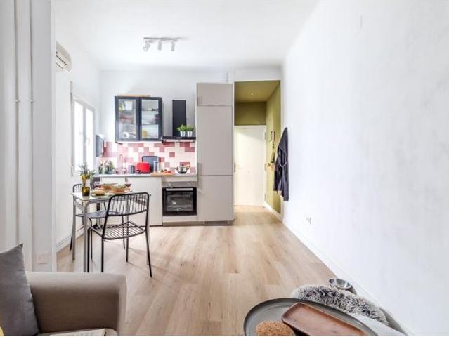 Apartamento en Venta en Madrid de las Caderechas, Madrid