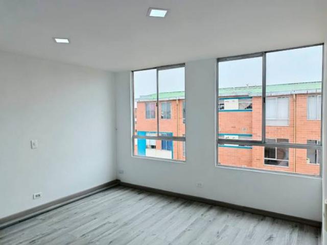 Apartamento En Venta En Madrid En Madrid Variante Y P Flores V353935