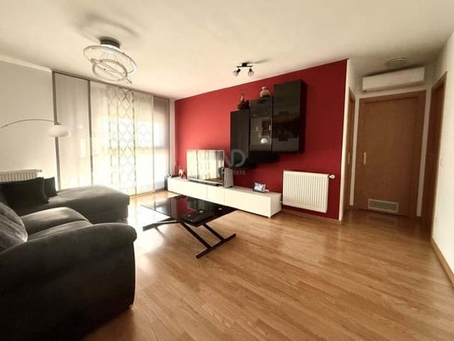 Apartamento en venta en Villalbilla, Madrid
