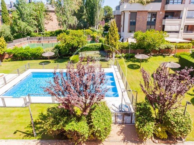 Apartamento en venta en Majadahonda, Madrid