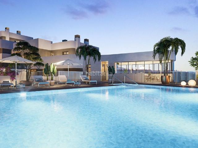 Apartamento en venta en Marbella, Alto de los Monteros. Apartamentos.