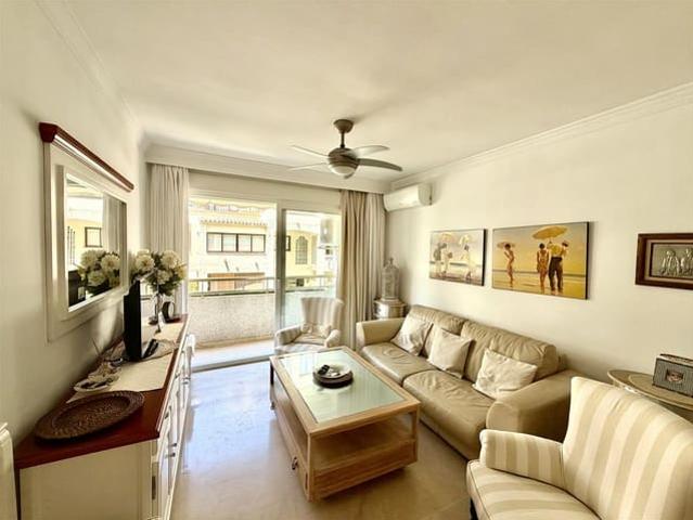 Apartamento en venta en Marbella, Málaga Costa del Sol