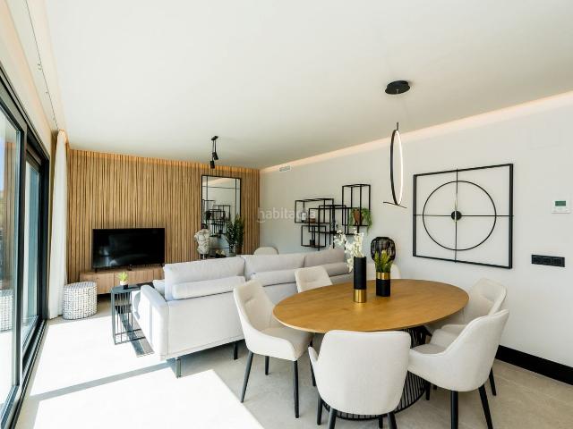 Apartamento en venta en Marbella, Nueva Andalucía centro. Apartamento de obra nueva de 3 dormitorios Nueva Andalucia, Marbella. Apartamentos.