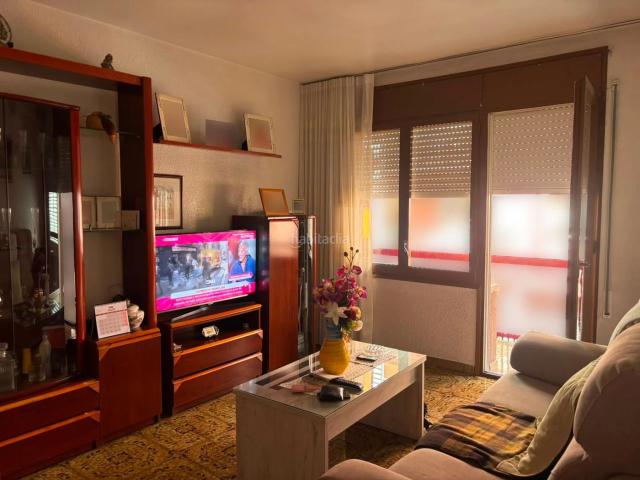 Apartamento en venta en Mataró, Cerdanyola Sud. Oportunidad de inversión! Se vende Nuda Propiedad. Apartamentos.